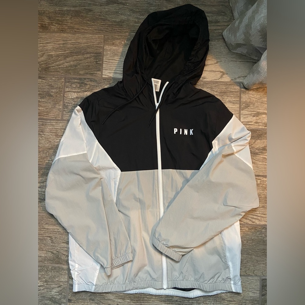 NWOT Pink full zip color block wind breaker size M/L